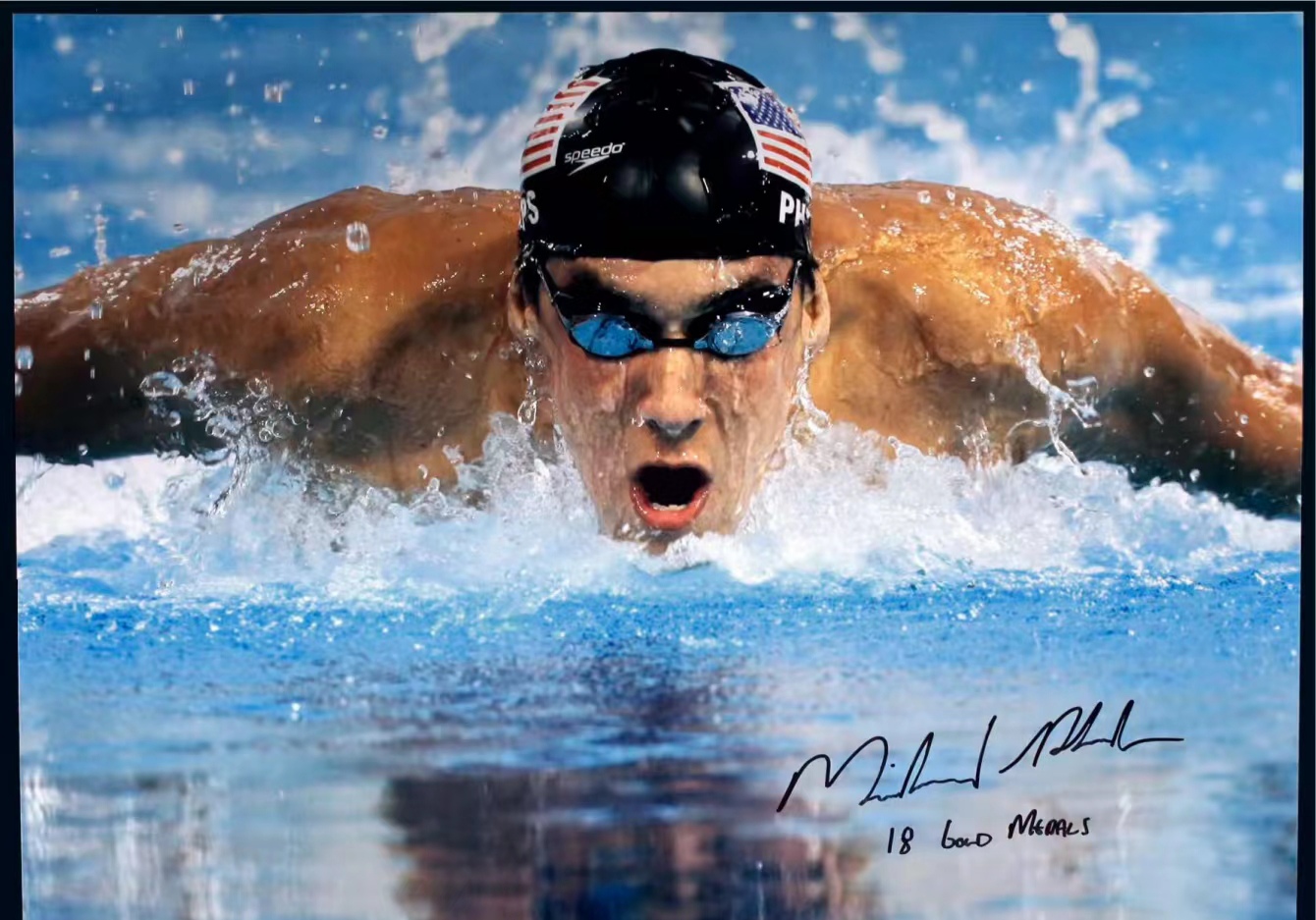 米兰体育:游泳明星打破世界纪录，创造历史