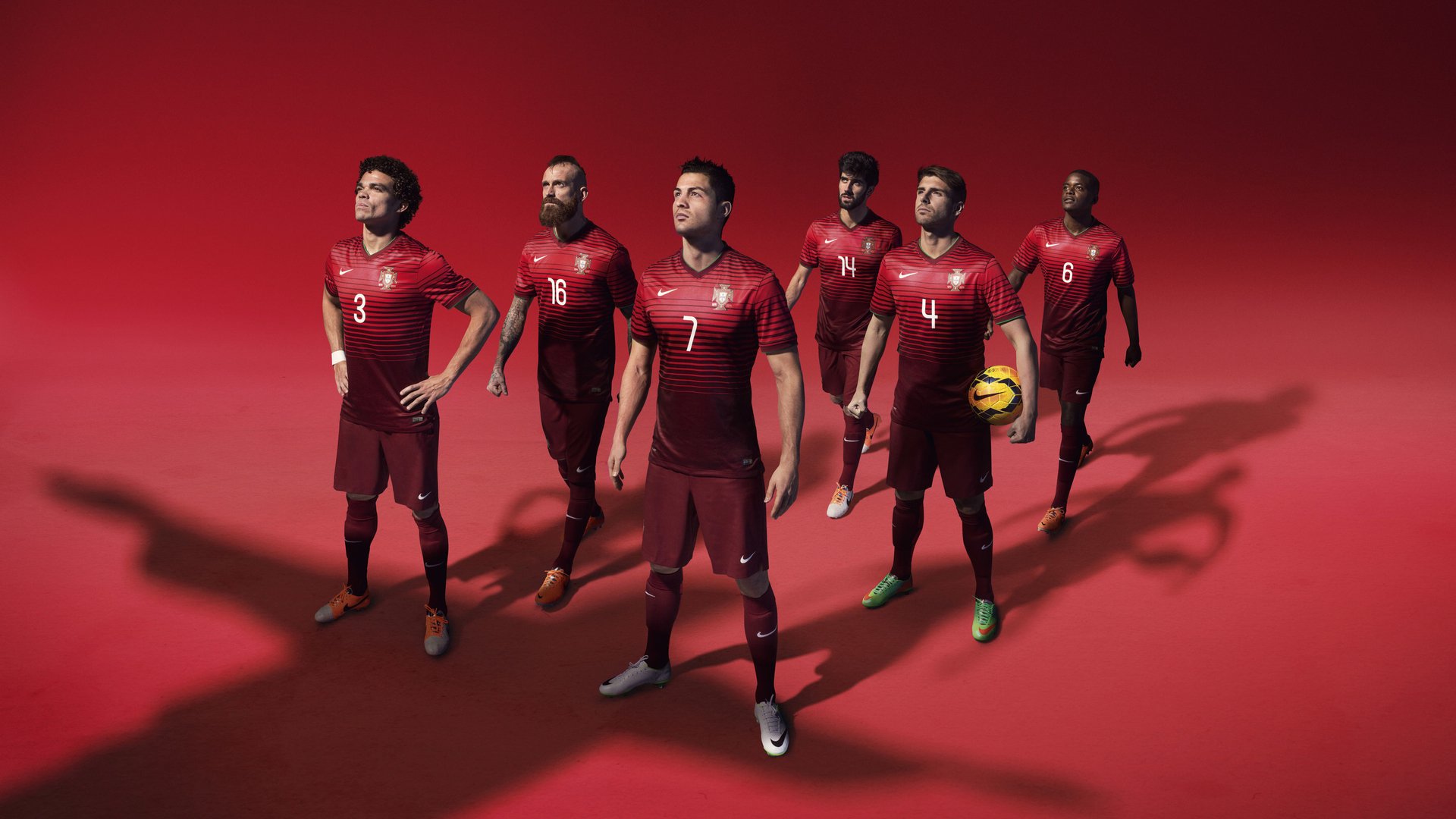 开云首页登录-“德甲最后阶段，豪门全员拼搏争冠军”，德甲榜首