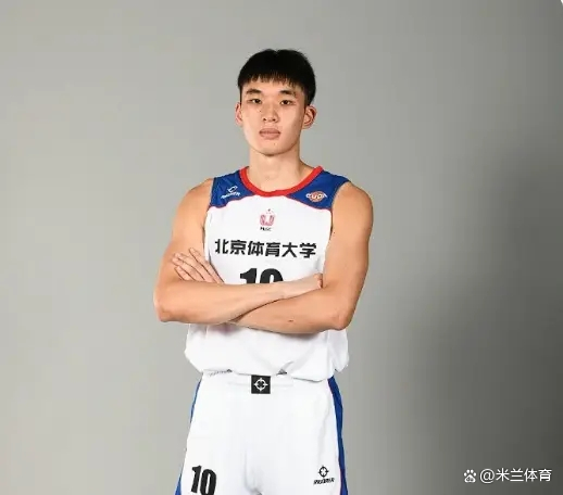 米兰体育:篮球选秀大会，新秀球员备受关注
