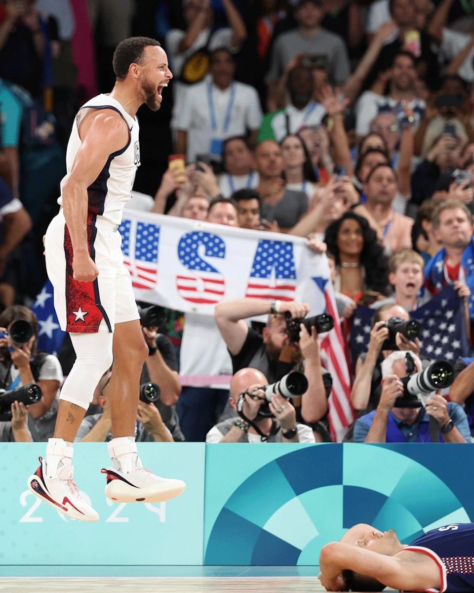 关于米兰体育：NBA联盟公布新赛季最佳教练预测：科尔能否再夺最佳？的信息