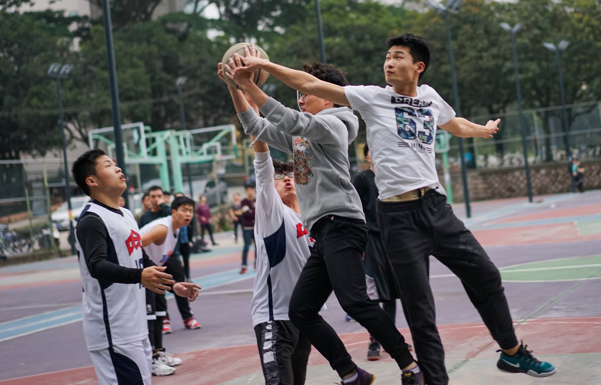 米兰体育:新科技在运动中的应用，提升比赛观赏性的简单介绍
