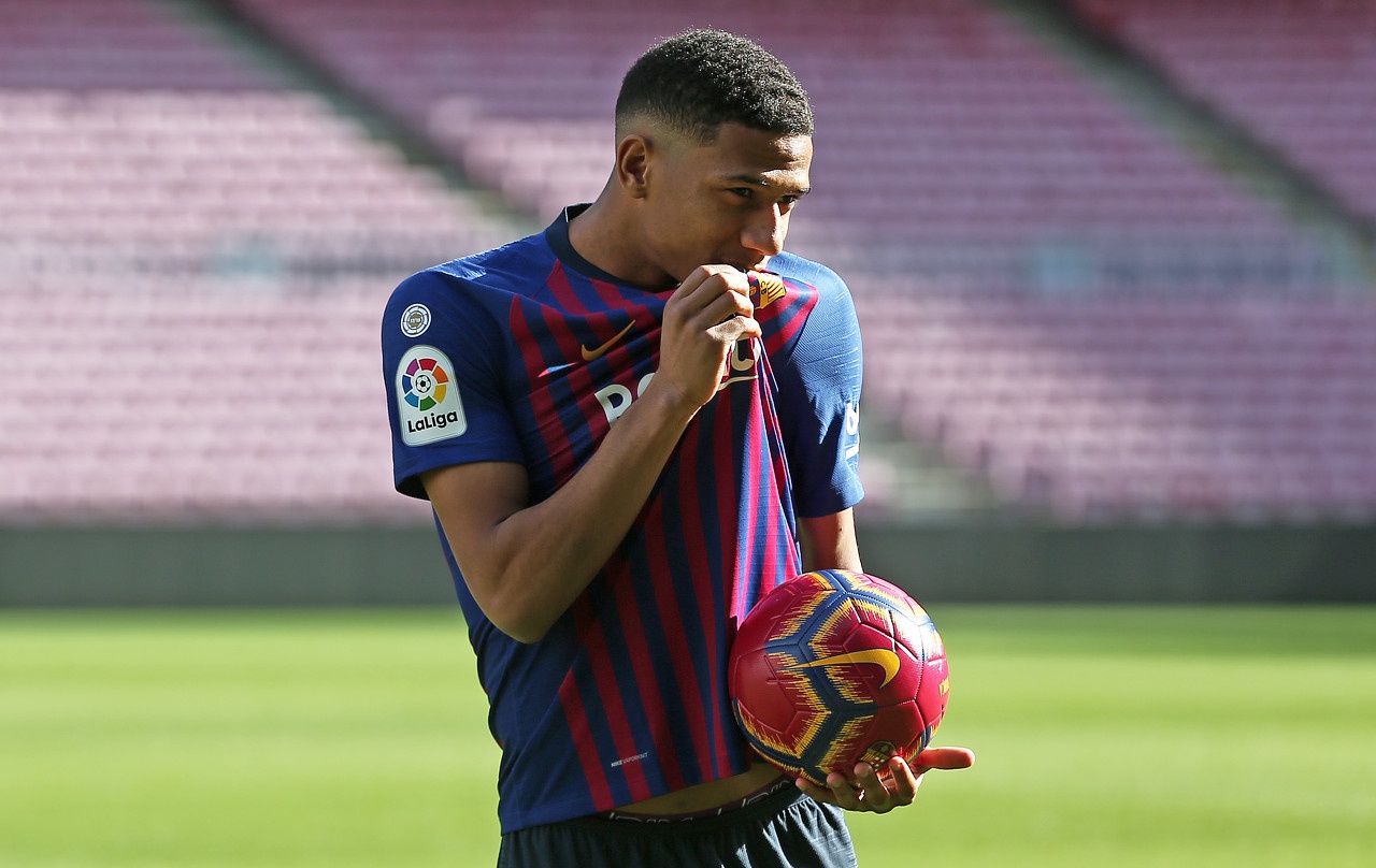 米兰体育:LaLiga的未来希望：年轻球员发掘与培养的简单介绍