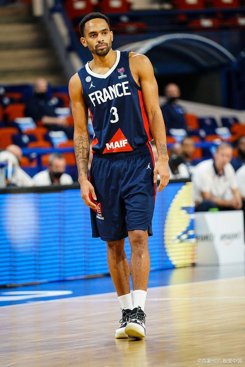 米兰体育：湖人队新赛季：文森特能否成为稳定的外线火力点？