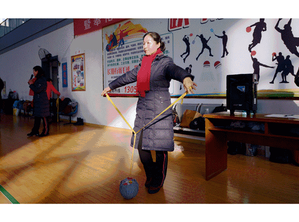 米兰体育:老年人体育锻炼,延缓衰老的简单介绍 米兰体育:老年人体育锻炼,延缓衰老的简单介绍