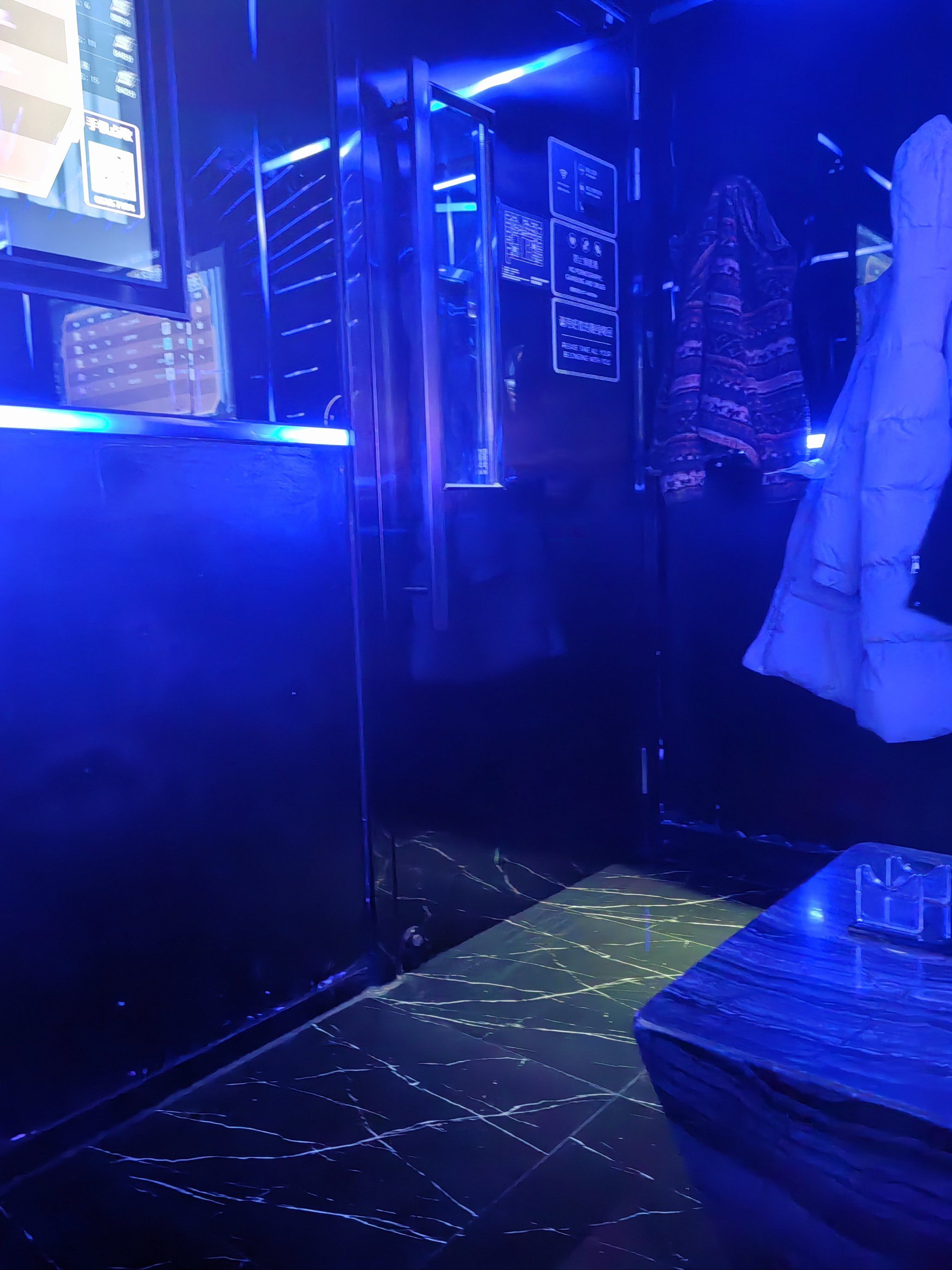 米兰体育：WCBA联赛的赛场灯光音响设备升级：营造更具氛围的比赛现场