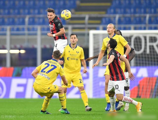 米兰体育：CBA常规赛最佳阵容出炉，实至名归引热议