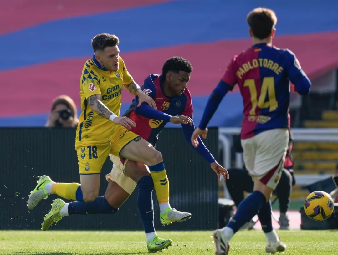 关于米兰体育：西甲拉斯帕尔马斯的防守反击战术解析的信息