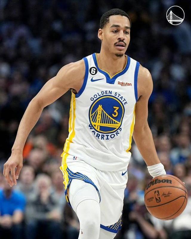 包含米兰体育:勇士队年轻球员的成长：普尔能否成为库里的得力助手？的词条