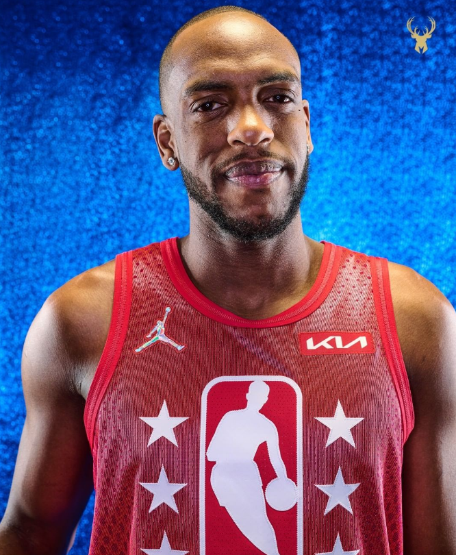 关于米兰体育:雄鹿队新赛季:米德尔顿能否重返全明星级别?的信息 关于米兰体育:雄鹿队新赛季:米德尔顿能否重返全明星级别?的信息