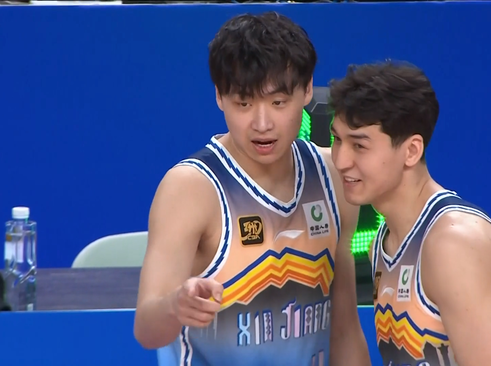 米兰体育：CBA季后赛：黑马的崛起，传统强队的危机